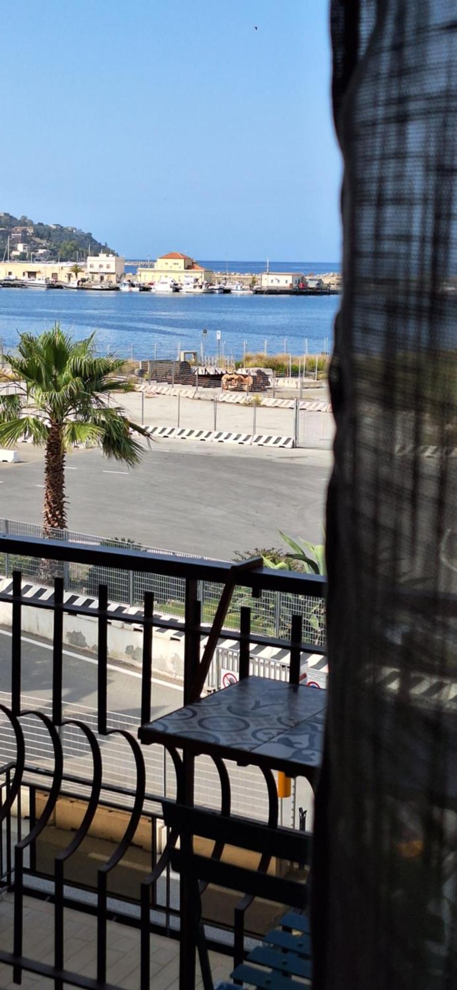 Laranda Rooms Milazzo Exterior foto