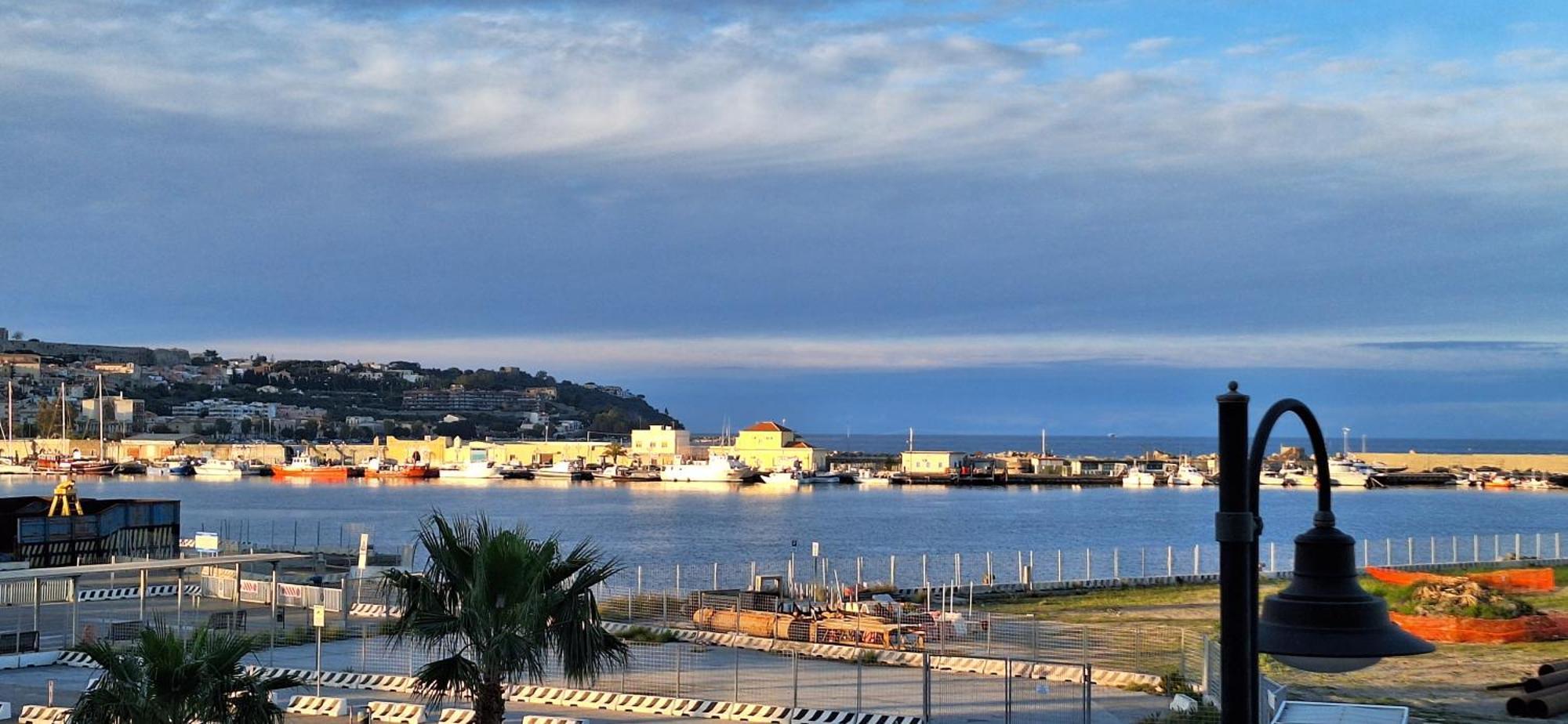 Laranda Rooms Milazzo Exterior foto